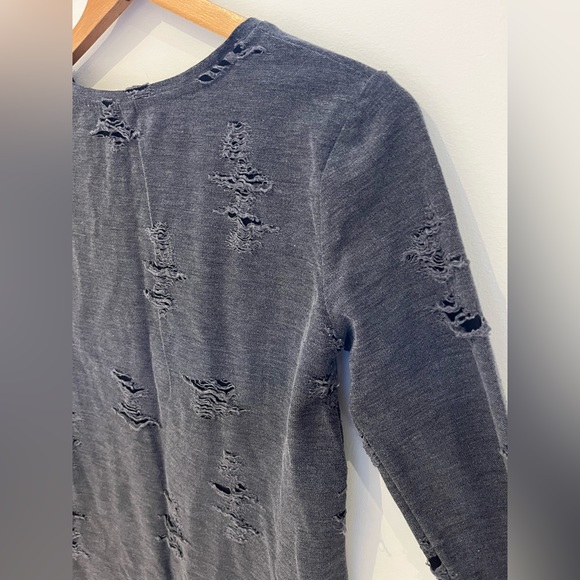 H&M Distressed Long Sleeve Shirt - Picture 11 of 14